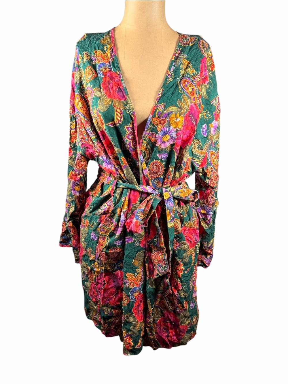VICTORIA’S SECRET Gold Label Vintage Silk Robe